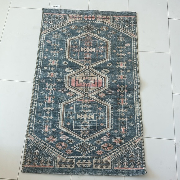 2'4"x7' Floral Woven Runner Rug Rust/Green - Threshold
 NWT - Picture 2 of 2